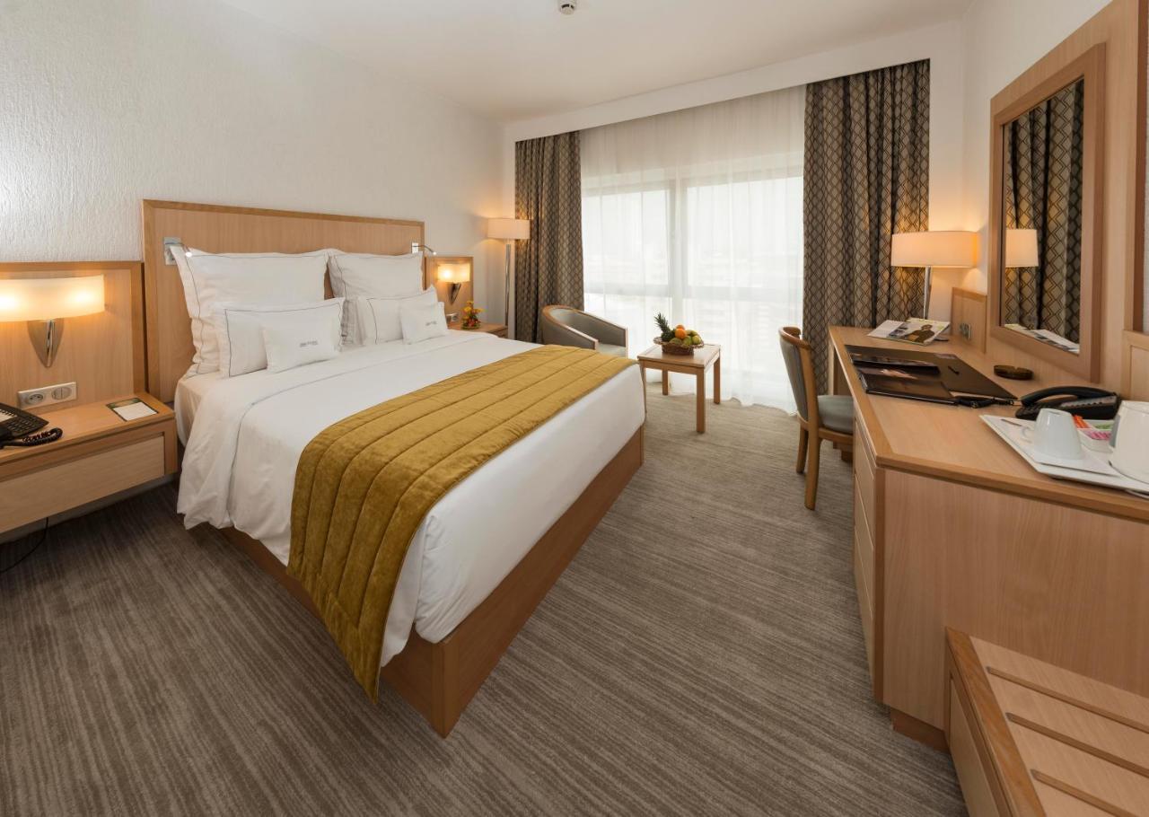 Hotel Tiama Abidjan Luaran gambar